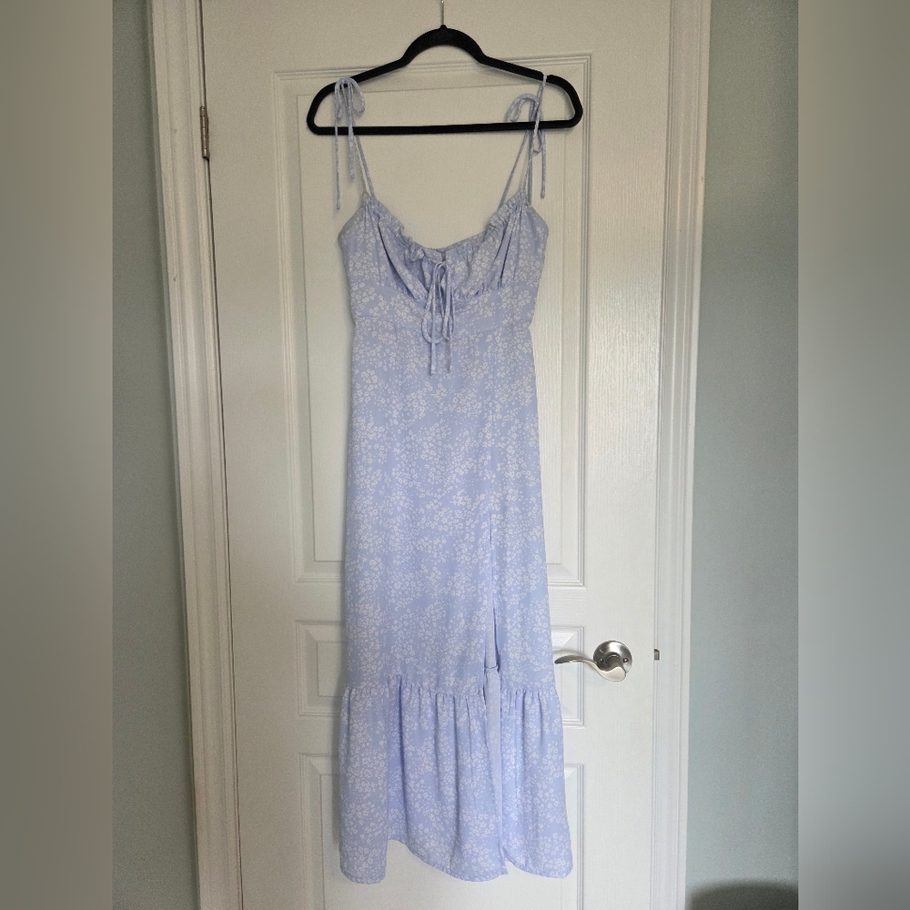 Park & Fifth Light Blue Floral Midi Dress - Picture 1 of 3